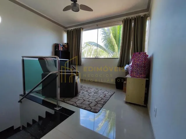 Imagem 5: Casa Duplex em São Francisco: Tranquilidade e Valorização Garantida!