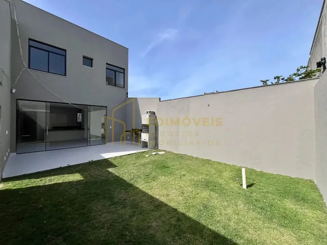 Imagem 16: Morada de Laranjeiras: Oportunidade para Viver com Estilo e Conforto!