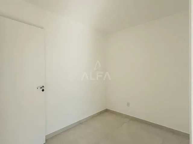 Imagem 8: Casa À Venda em Serra, Morada de Laranjeiras, com 4 Quartos, com 164 M², Via Ferrara