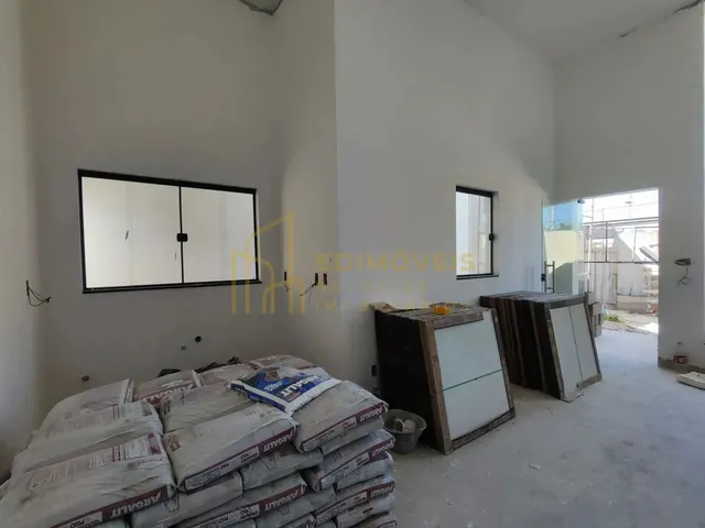 Imagem 7: Linda Casa com 3 Quartos e Pé-Direito Duplo em São Francisco, Serra/Es