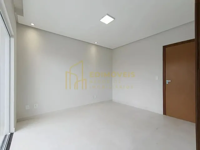 Imagem 8: Exclusiva Casa Duplex em Planície da Serra: Venha Conhecer!