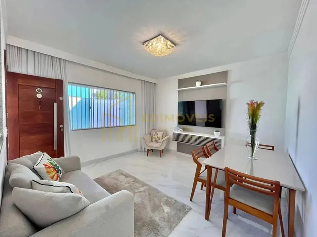 Imagem 1: Sensacional Oportunidade em Morada de Laranjeiras Casa Reformada com 4 Vagas de Garagem!