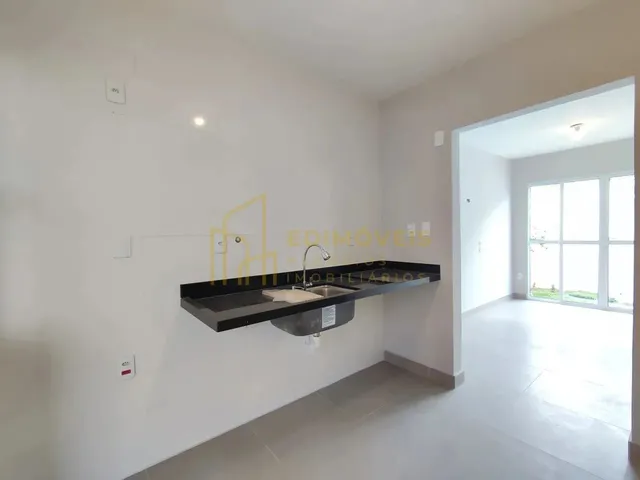 Imagem 2: Valparaíso: Casa Incrível com 3 Quartos e Reforma de Qualidade!