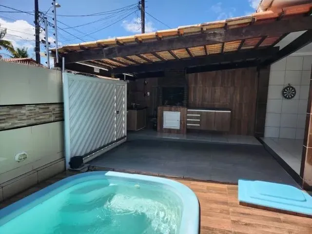 Imagem: Bl Casa a Venda com Piscina em Manguinhos