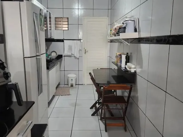 Imagem 10: Bl Casa a Venda com Piscina em Manguinhos