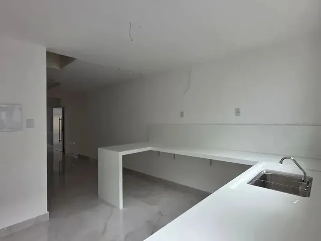 Imagem 9: Casa com 3 Suítes em Colina de Laranjeiras