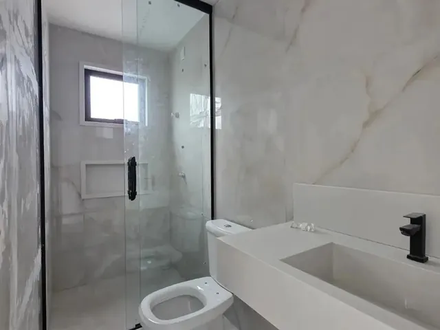 Imagem 14: Casa com 3 Suítes e Closet em Colina de Laranjeiras