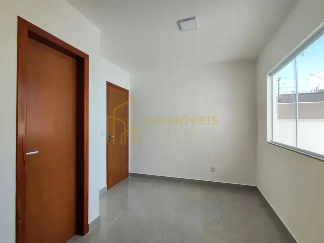 Imagem 15: Oportunidade: Casa Duplex com 2 Suítes no São Francisco Ideal para Quem Busca Espaço!