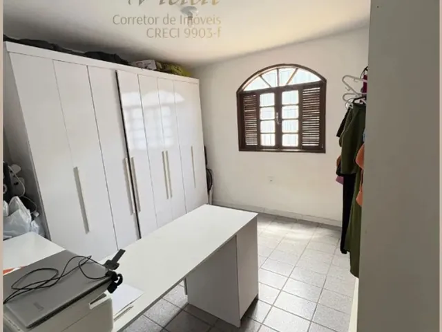 Imagem 13: Casa À Venda em Parque Jacaraipe com 3 Quartos e Um Aplo Quintal
