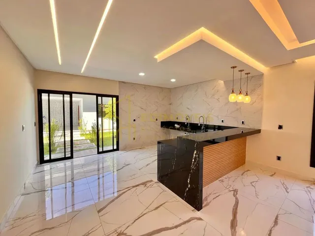 Imagem 4: Jacuhy: Magnífica Casa Duplex com Suíte Master e Clube Completo!