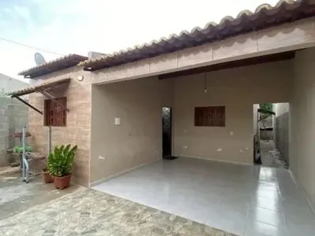 Imagem: Casa com Garagem