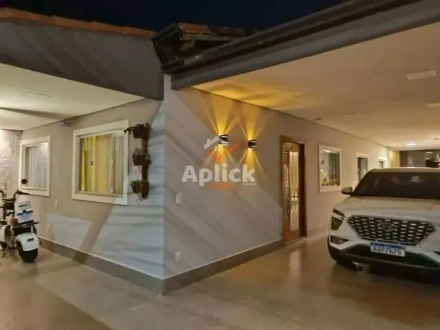 Imagem: Casa Á Venda em Colina de Laranjeiras