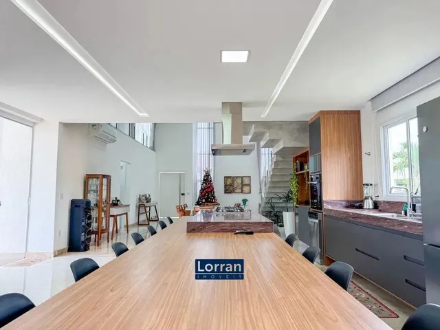 Imagem 11: Casa no Alphaville Jacuhy com 4 Quartos com 4 Suítes