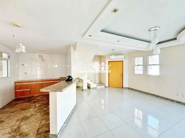 Imagem 12: Casa em Condomínio para Venda em Contagem, Centro, 3 Dormitórios, 1 Suíte, 3 Banheiros