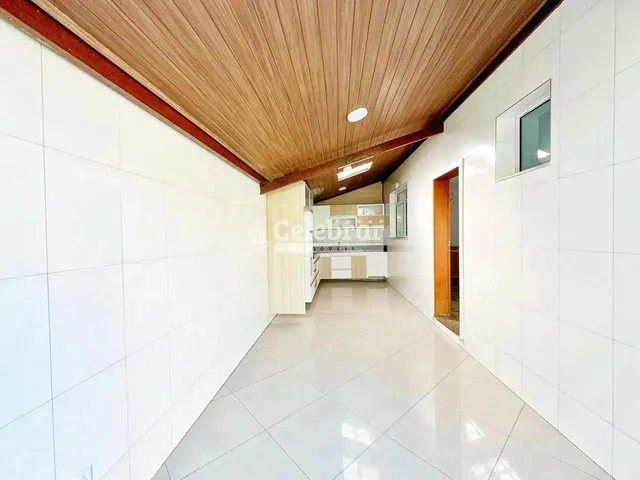 Imagem 7: Casa em Condomínio para Venda em Contagem, Centro, 3 Dormitórios, 1 Suíte, 3 Banheiros