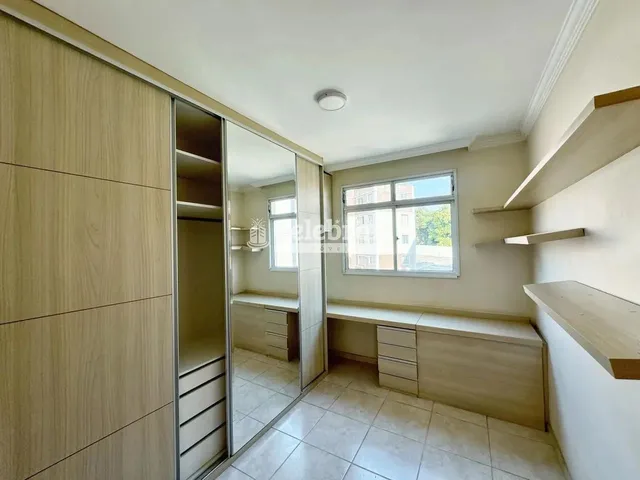 Imagem 10: Casa em Condomínio para Venda em Contagem, Centro, 3 Dormitórios, 1 Suíte, 3 Banheiros