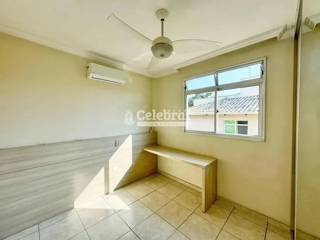 Imagem 8: Casa em Condomínio para Venda em Contagem, Centro, 3 Dormitórios, 1 Suíte, 3 Banheiros