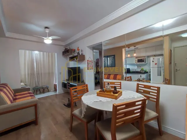 Imagem: O apartamento possui 2 Dormitórios, 1 Suíte, 2 Banheiros,