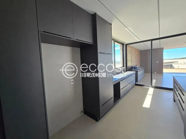 Imagem 9: Casa em Condomínio À Venda, 4 Quartos, 4 Suítes, 4 Vagas, Alphaville Lagoa Dos