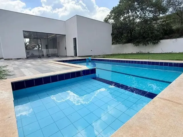Imagem: Casa em Condomínio À Venda, 4 Quartos