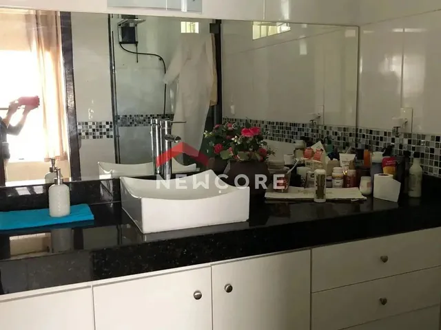 Imagem 10: Casa em Rua Vinte e Um - Colonial - Contagem/Mg