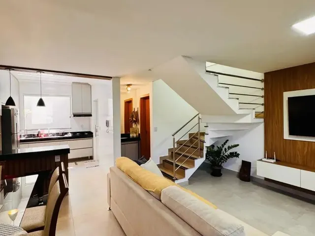 Imagem: Casa Totalmente Planejada, Europa, Excelente