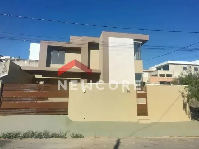 Imagem: Casa de Condomínio em Rua Três - Trilhas