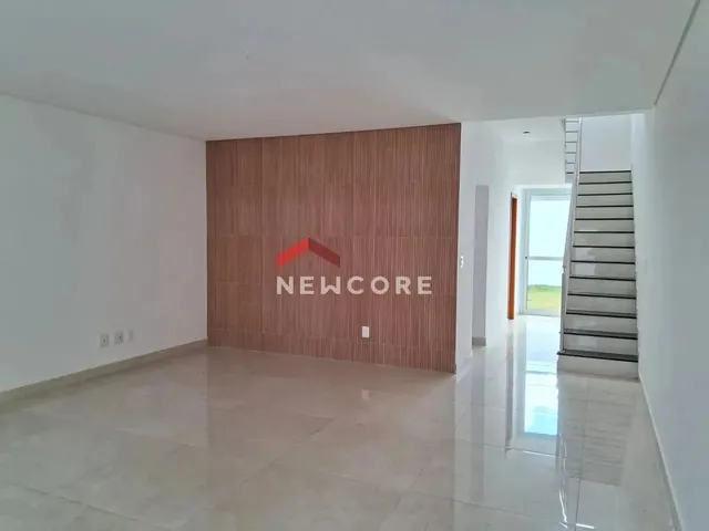 Imagem: Casa em Rua Rita Camargos Cunha - São Gonçalo