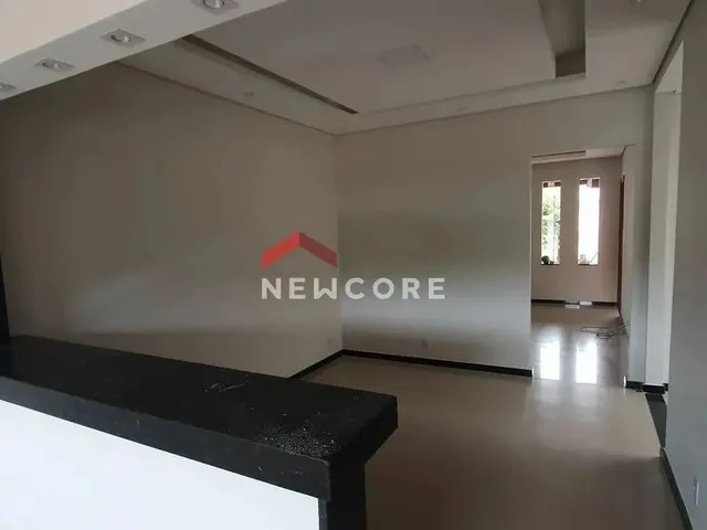 Imagem: Casa em Rua Weverton da Silva - Floresta