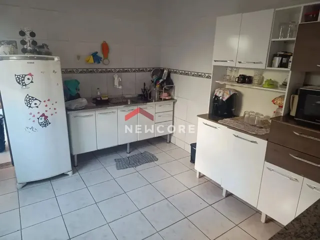Imagem 5: Casa em Rua Trinta e Dois - Oitis - Contagem/Mg