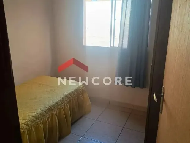 Imagem 4: Casa em Rua Trinta e Dois - Oitis - Contagem/Mg
