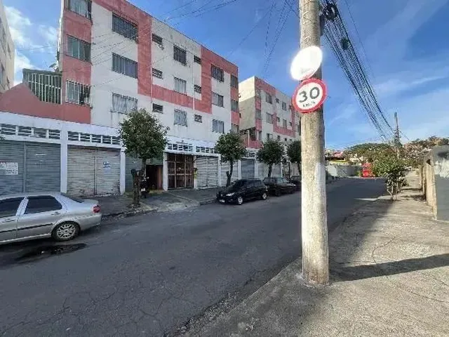 Imagem: Apartamento com 2 Quartos À Venda em Betim