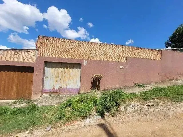 Imagem: Casa À Venda em Esmeraldas com Desconto