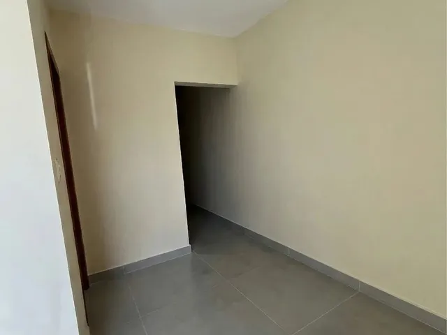 Imagem 16: Casa Moderna com 3 Quartos e Quintal