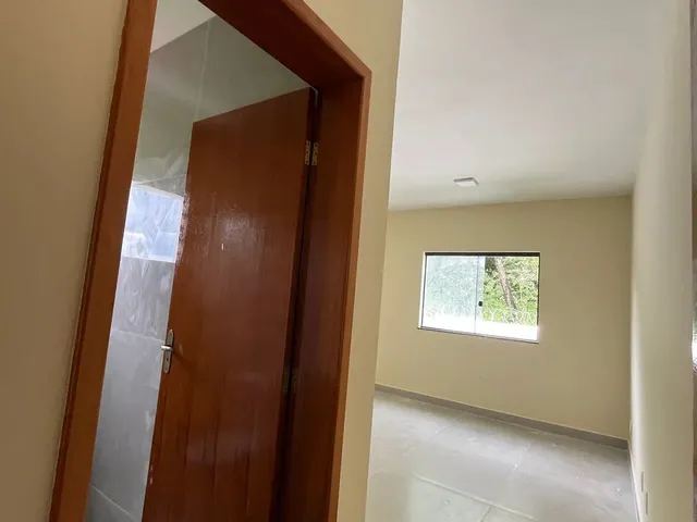 Imagem 3: Casa Moderna com 3 Quartos e Quintal