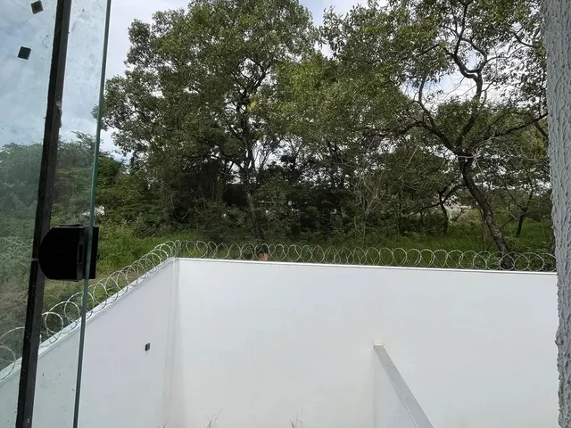Imagem 7: Casa Moderna com 3 Quartos e Quintal