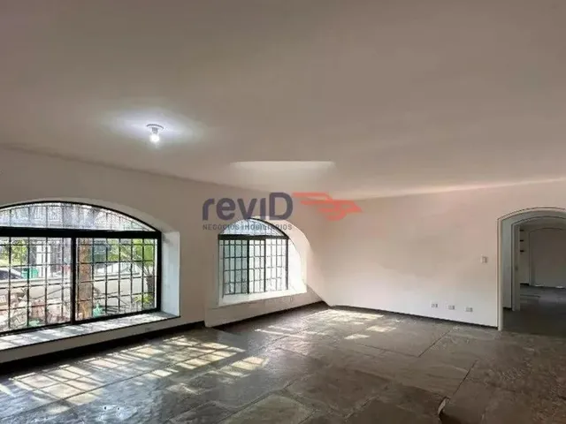 Imagem: Casa para Alugar com 1000M², 4 Quartos
