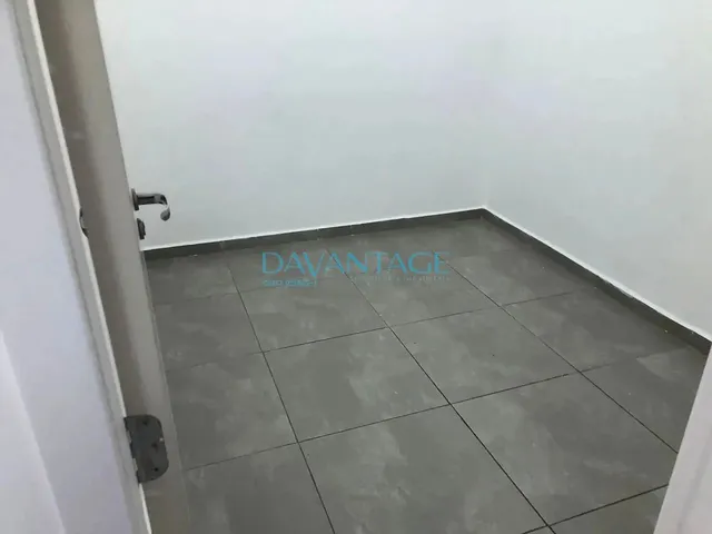 Imagem 13: Apartamento Térreo, com Área, 2 Dormitórios, Casa de Vila Bem Localizado na Vila