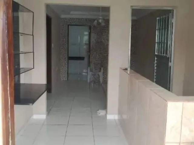 Imagem 5: Aluga-Se Casa. Varanda, 2 Banheirose2 Dormitórios