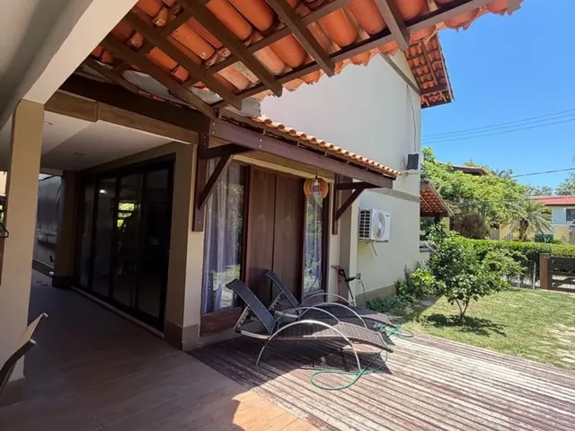 Imagem: A casa em condomínio possui 4 Dormitórios, 3 Suítes, 4