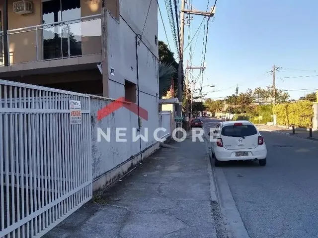Imagem: A casa em condomínio possui 2 Dormitórios, 2 Banheiros, 1