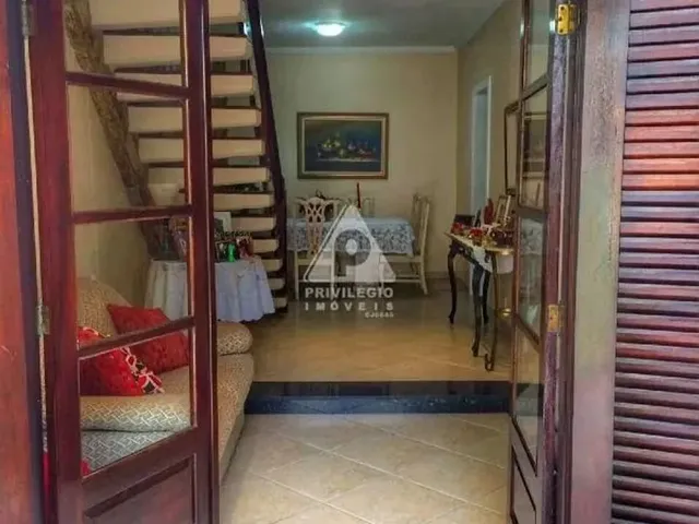 Imagem: Casa a Venda Oportunidade Única Duplx