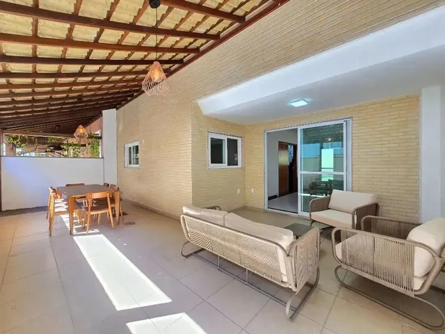 Imagem: Casa com 4 Dormitórios À Venda, 230 M²