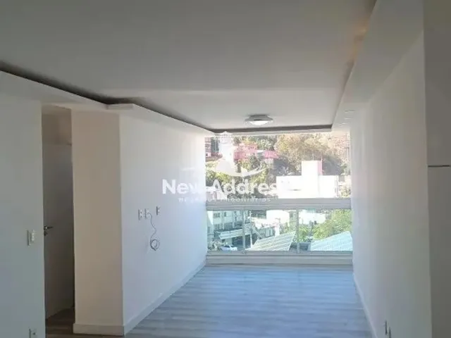 Imagem: Apartamento em Bento Ferreira com Varanda