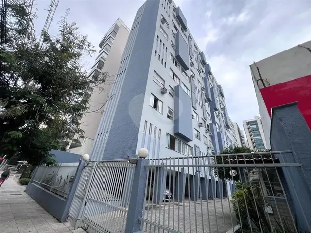 Imagem: Apartamento com 2 Quartos À Venda em Praia