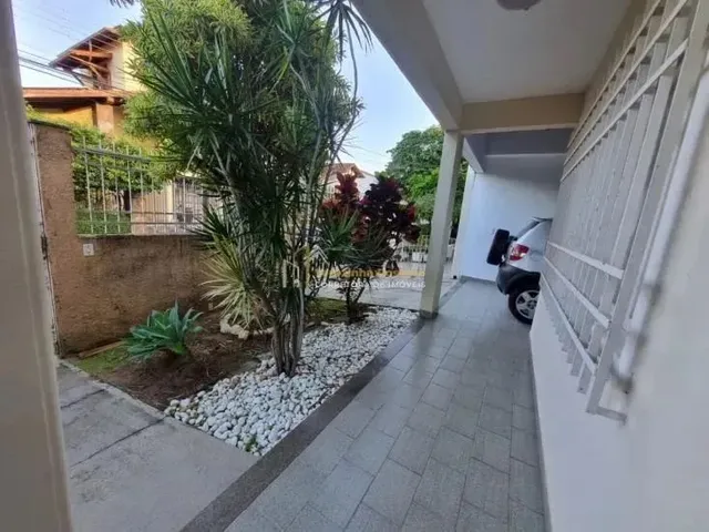 Imagem: Casa a Venda com 214 M², com 5 Quartos