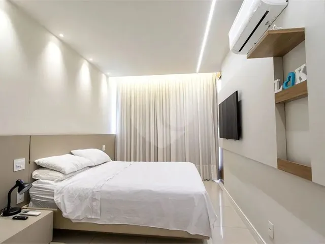 Imagem 11: Apartamento com 3 Quartos À Venda em Enseada do Suá - Es
