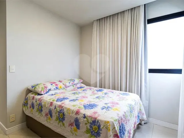 Imagem 15: Apartamento com 3 Quartos À Venda em Enseada do Suá - Es