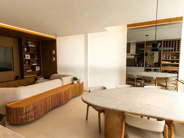 Imagem 1: Apartamento com 3 Quartos À Venda em Enseada do Suá - Es