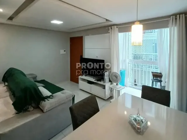 Imagem: O apartamento possui 2 Dormitórios, 1 Suíte, 1 Banheiro,